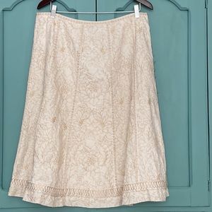 Nygard White/Cream Embroidered Skirt. Size 16